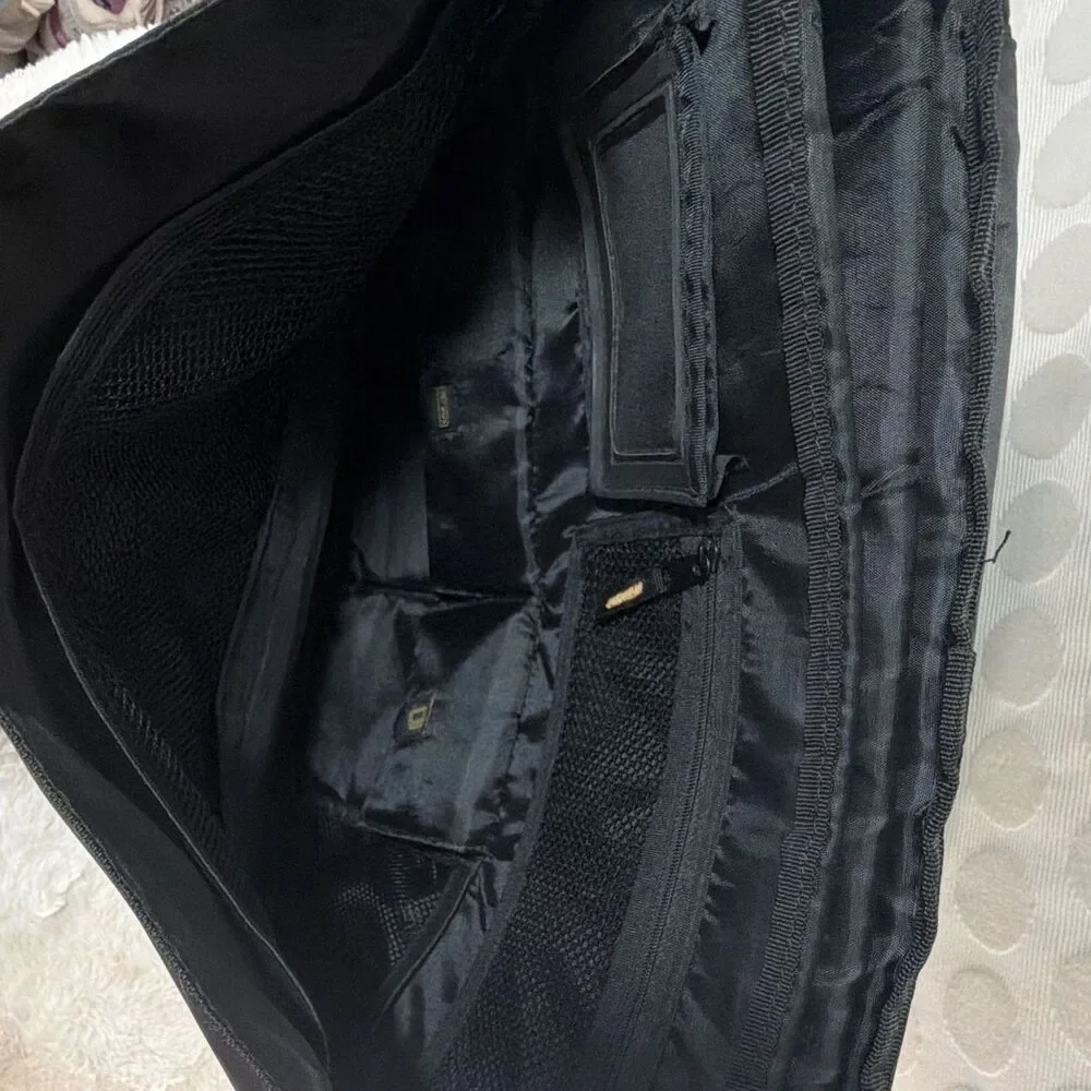 Targus pre owned